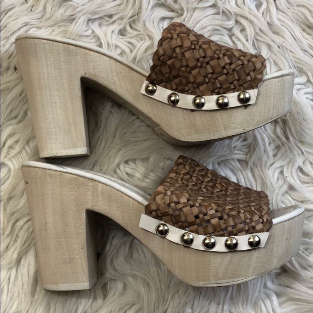Sandro Rosi Isa Woven Clogs View 3